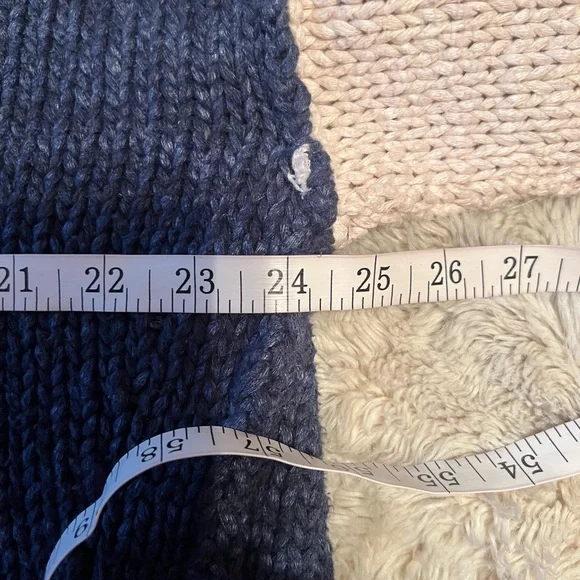 Pilcro Navy Blue Sweater with Parrot Design - Picture 4 of 4